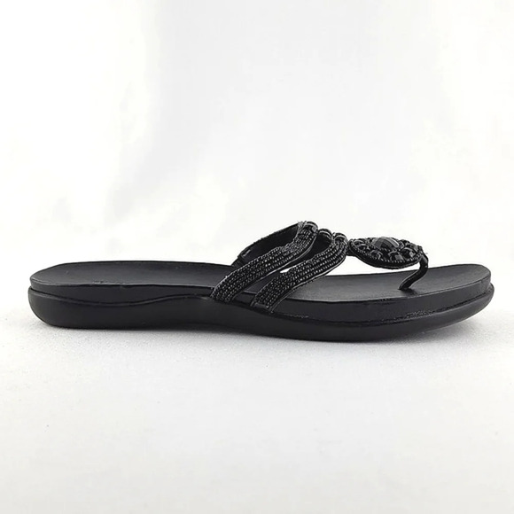 Kenneth Cole Reaction Women's Black  Glam Slam Flat Sandals Beaded Thong Size 8 - Picture 2 of 11
